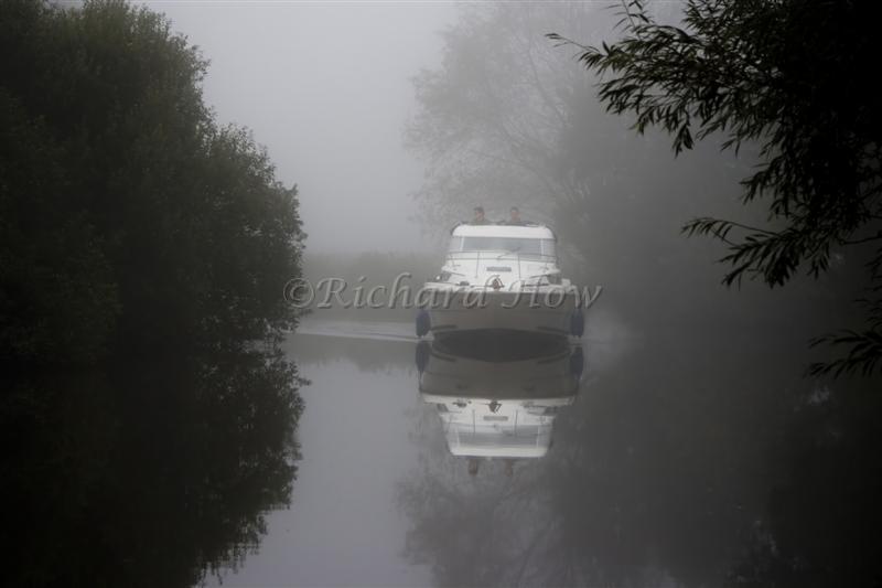 boat in the mist 1b.jpg